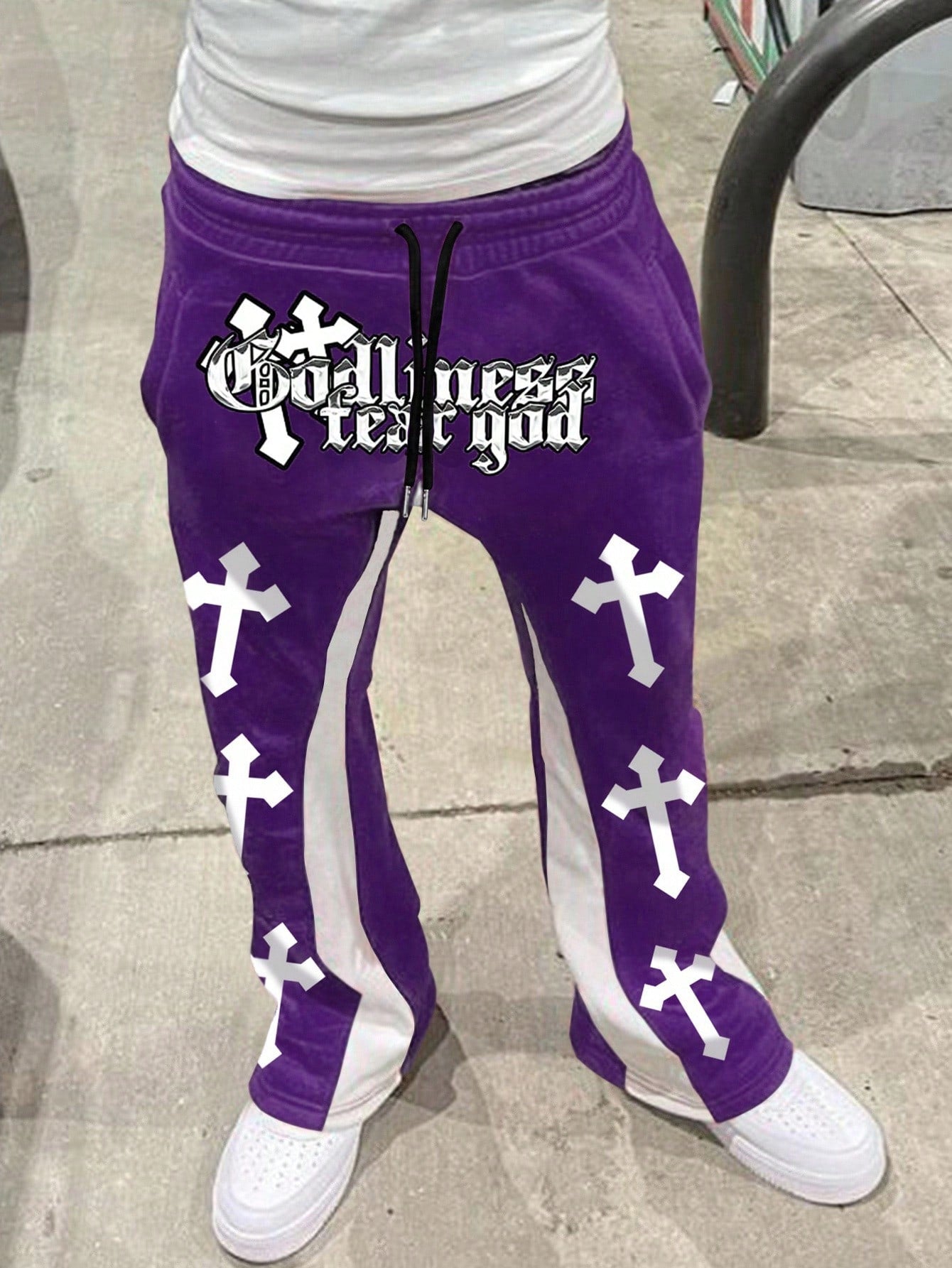 Manfinity EMRG Men'S Letter & Cross Print Drawstring Waist Pocket Casual Sweatpants, for Rave, Emo, 2000S Style